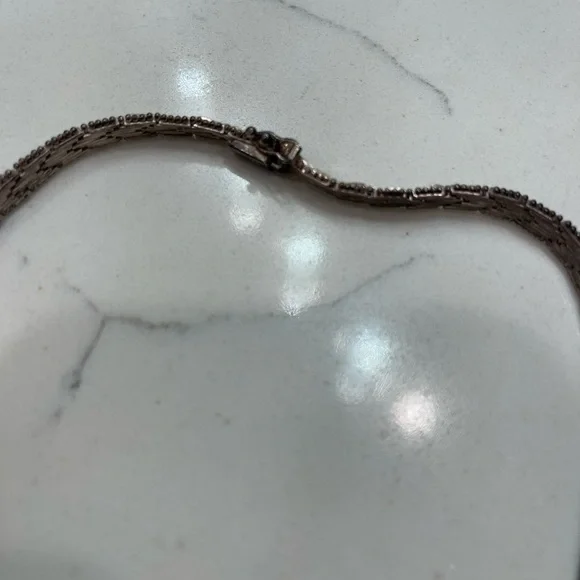 Vintage herringbone V Italy 925 necklace - Picture 5 of 8